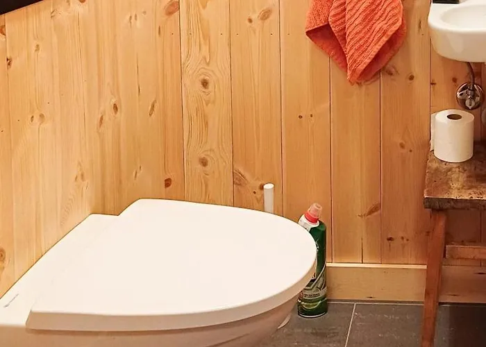 بيت للعطل With Panoramic Views At Syndin Plateau