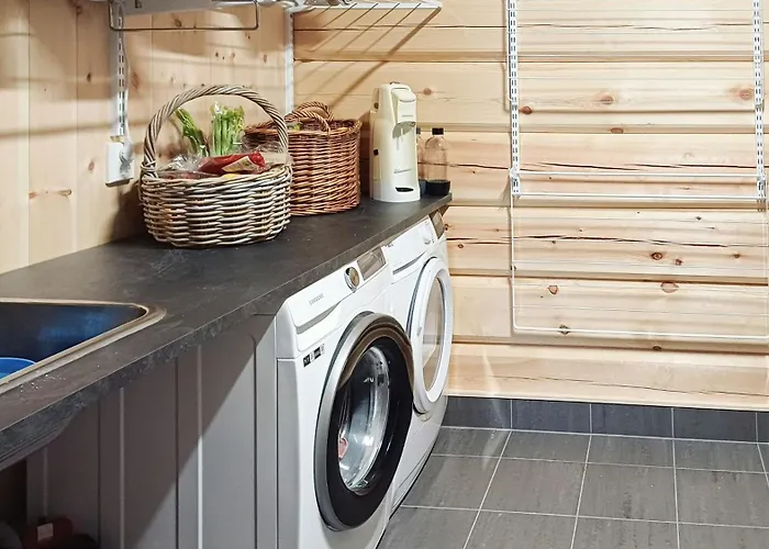 With Panoramic Views At Syndin Plateau بيت للعطل