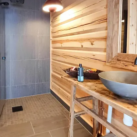 With Panoramic Views At Syndin Plateau Hébergement de vacances *