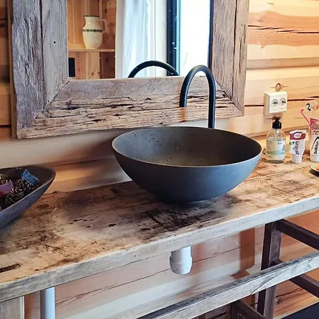 With Panoramic Views At Syndin Plateau